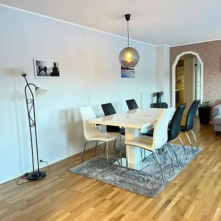 Luxury tent Banpim Aroradome And Jacusszy Gravdal (Vestvagoy)