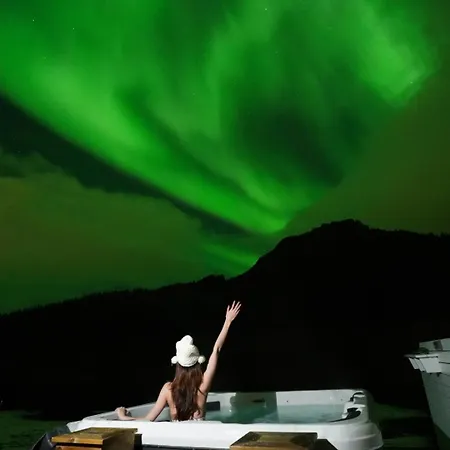 Luxury tent Banpim Aroradome And Jacusszy *